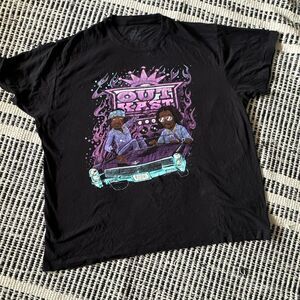OutKast Size 2XL Black & purple graphic t shirt